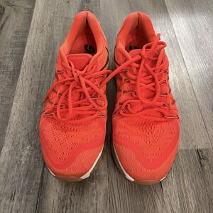 Nike Air Max Bright Crimson Men's Size 10 Sneakers 698902-600 Red Orange